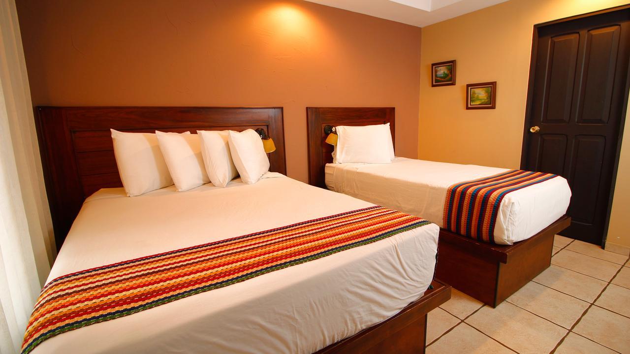 La Riviera Hotel San Antonio De Belen Екстериор снимка