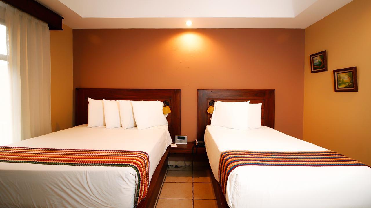 La Riviera Hotel San Antonio De Belen Екстериор снимка