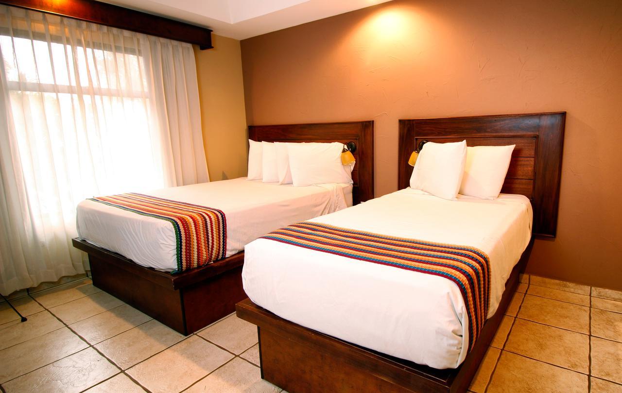 La Riviera Hotel San Antonio De Belen Екстериор снимка