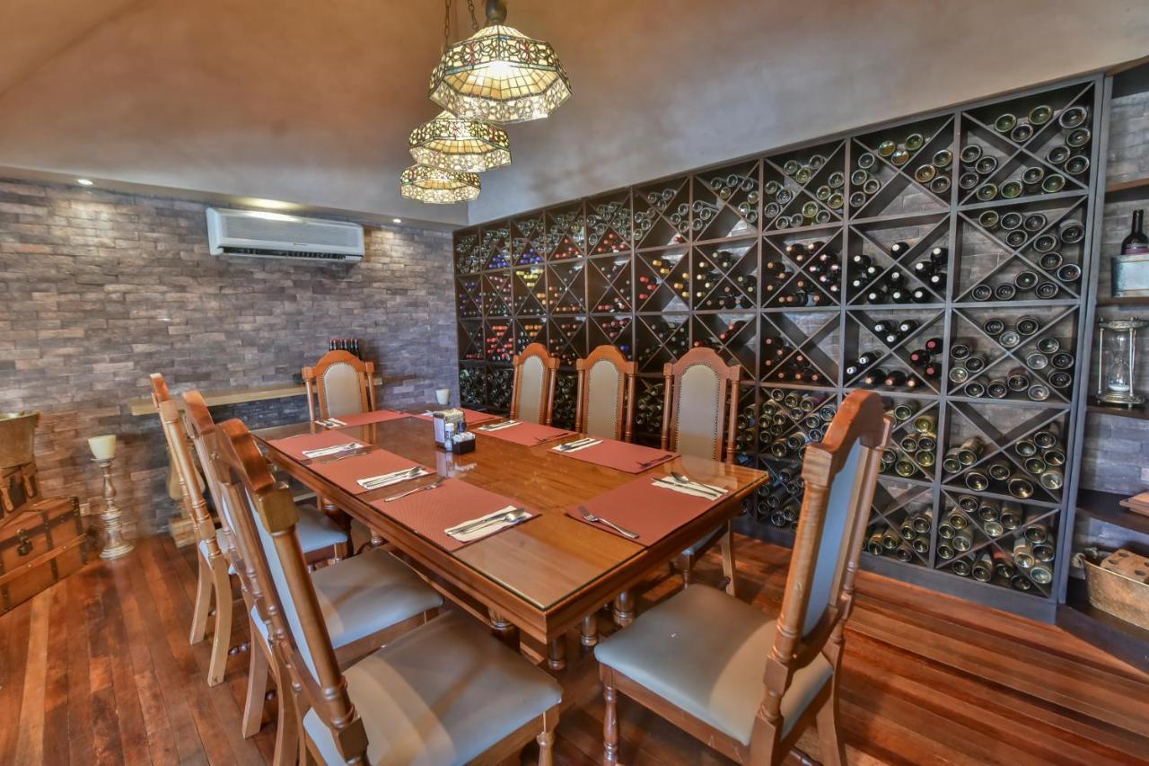 La Riviera Hotel San Antonio De Belen Екстериор снимка
