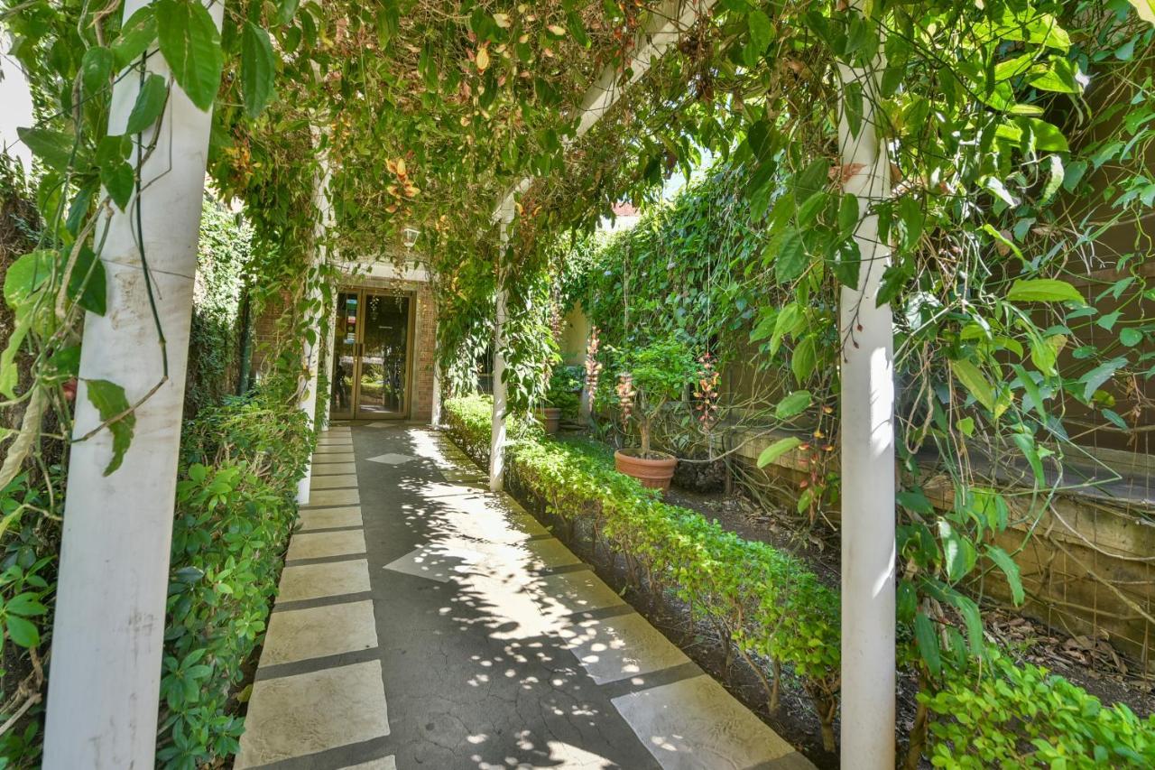 La Riviera Hotel San Antonio De Belen Екстериор снимка