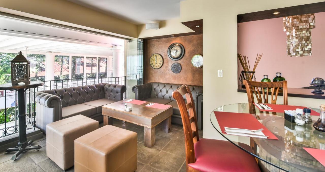 La Riviera Hotel San Antonio De Belen Екстериор снимка